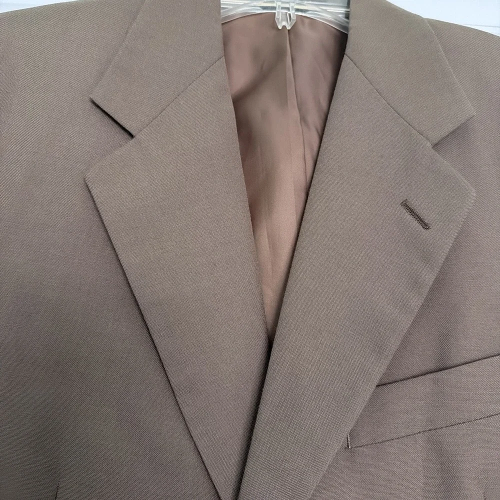 Kilburne & Finch olive green Blazer - men size 36R